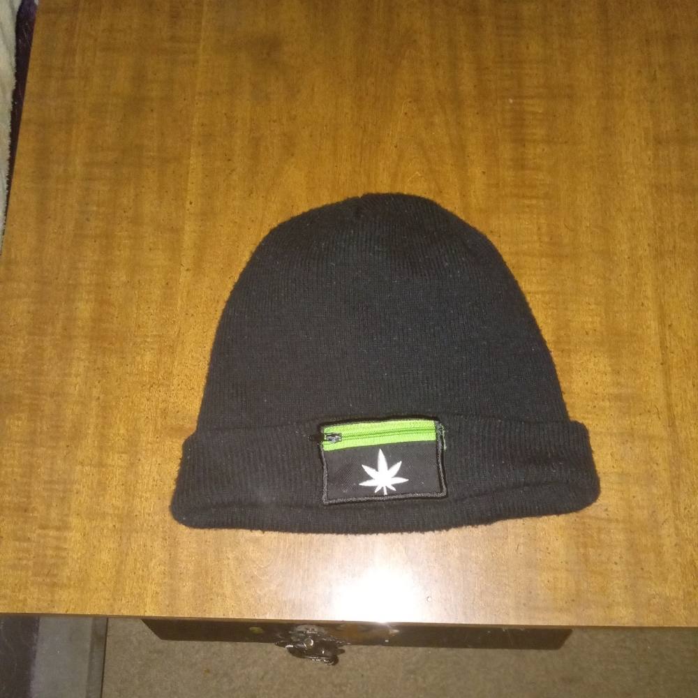 Men's beanie